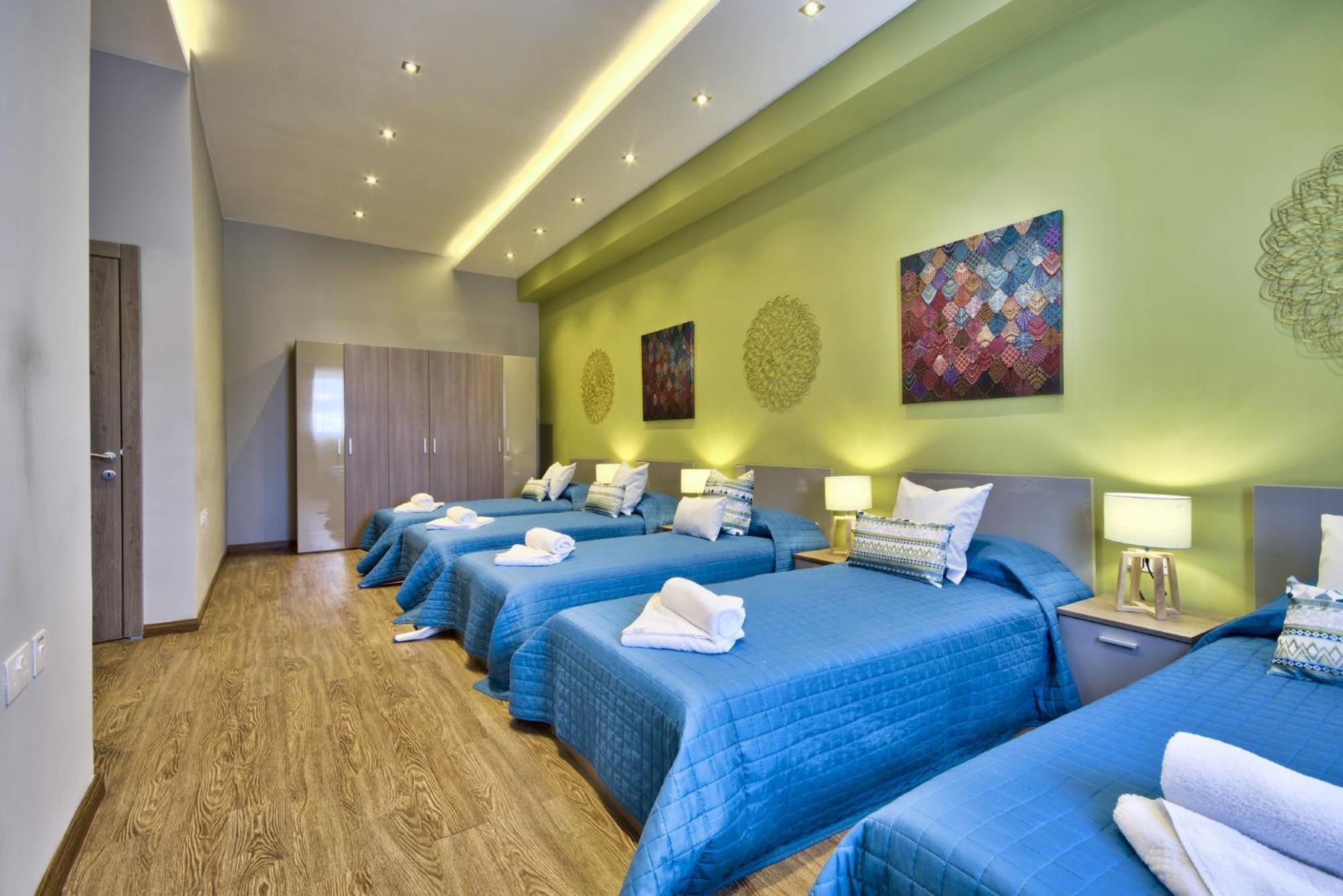Maltese Luxury - Sunset Infinity Pools, Indoor Heated Pools And More! Mellieħa